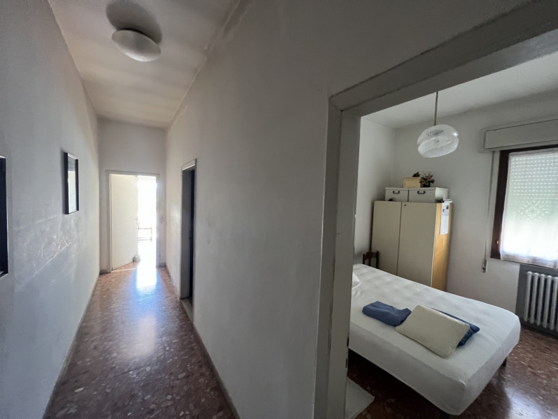 Immagine 5 di Appartamento in vendita  in Via Papa Giovanni XXIII 2 a Chioggia