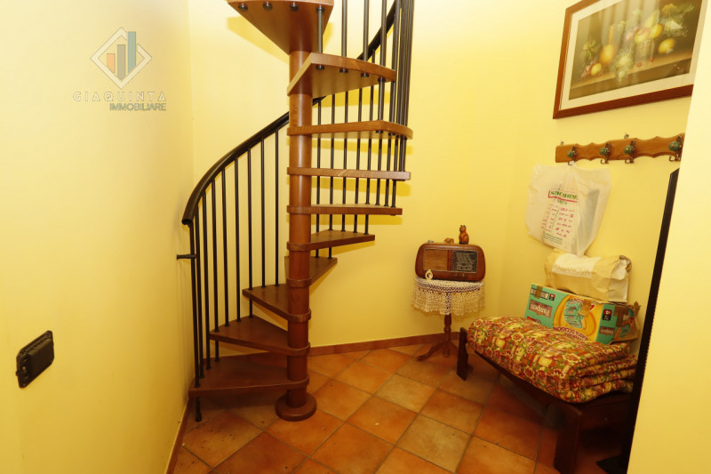 Immagine 4 di Casa indipendente in vendita  in Via Nicolosi n. 11 a Palagonia