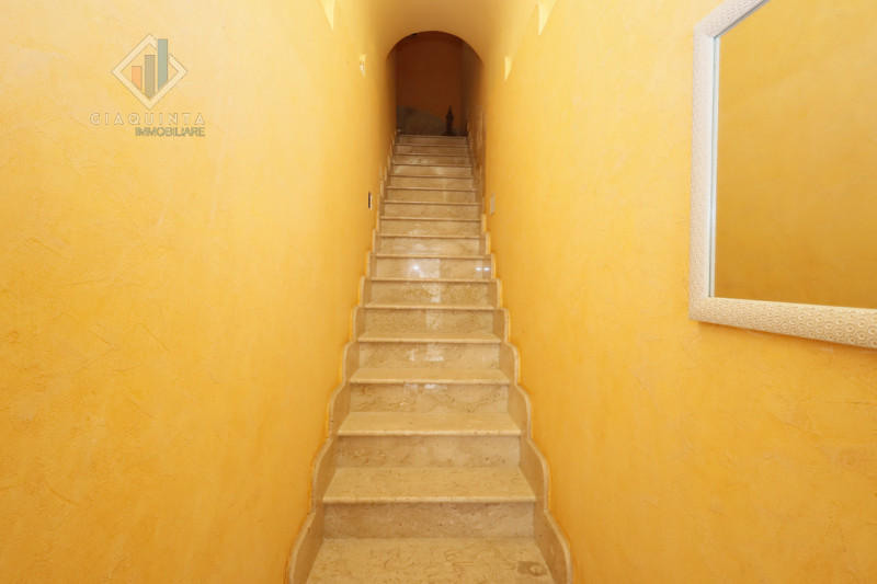 Immagine 8 di Casa indipendente in vendita  in Via Nicolosi n. 11 a Palagonia