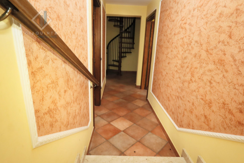 Immagine 13 di Casa indipendente in vendita  in Via Nicolosi n. 11 a Palagonia