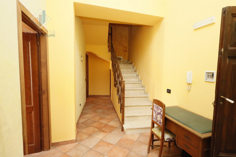 Immagine 16 di Casa indipendente in vendita  in Via Nicolosi n. 11 a Palagonia