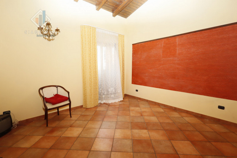 Immagine 17 di Casa indipendente in vendita  in Via Nicolosi n. 11 a Palagonia