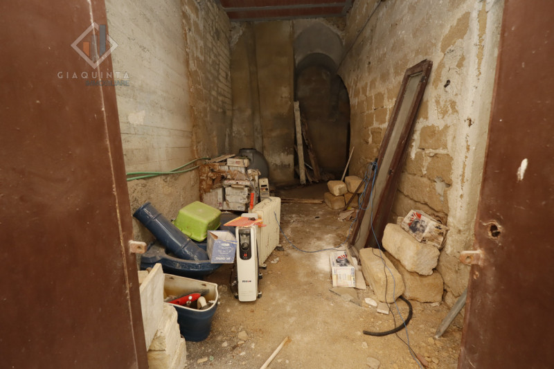 Immagine 24 di Casa indipendente in vendita  in Via Nicolosi n. 11 a Palagonia