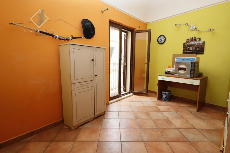 Immagine 27 di Casa indipendente in vendita  in Via Nicolosi n. 11 a Palagonia