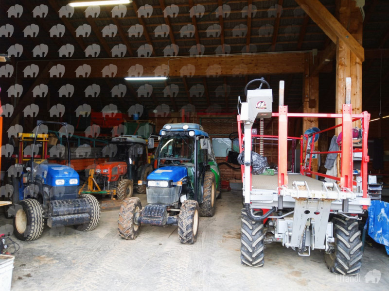 Immagine 2 di Terreno in vendita  in Azienda Agricola/Castions di Strada a Castions Di Strada