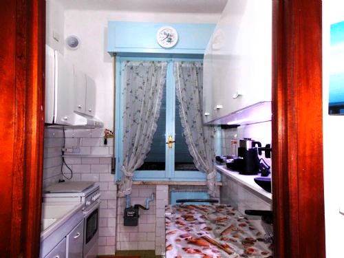 Immagine 10 di Appartamento in vendita  in Via Castagneto a Camogli