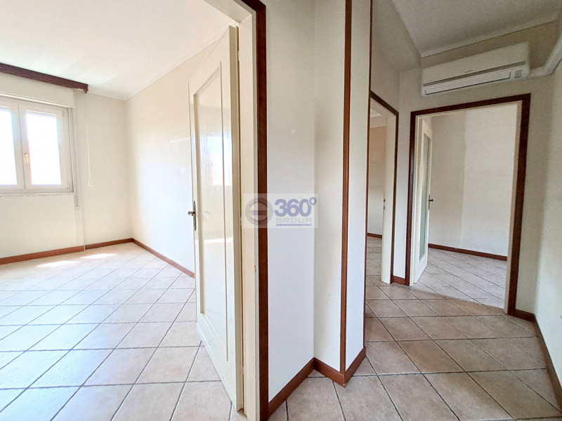 Immagine 16 di Appartamento in vendita  in Via San Filastro a Provaglio D'iseo