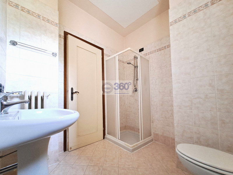 Immagine 18 di Appartamento in vendita  in Via San Filastro a Provaglio D'iseo