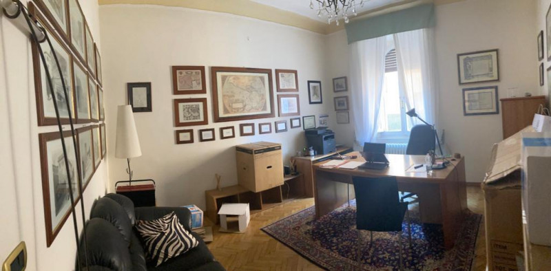 Immagine 1 di Ufficio in vendita  in CORSO MATTEOTTI ANCONA a Ancona