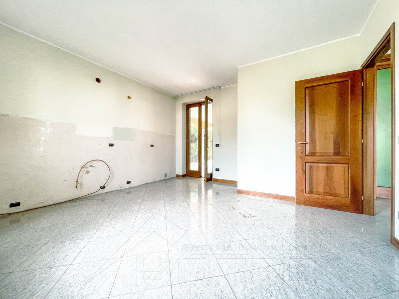 Immagine 24 di Villa in vendita  in via verdi 10 a Gozzano