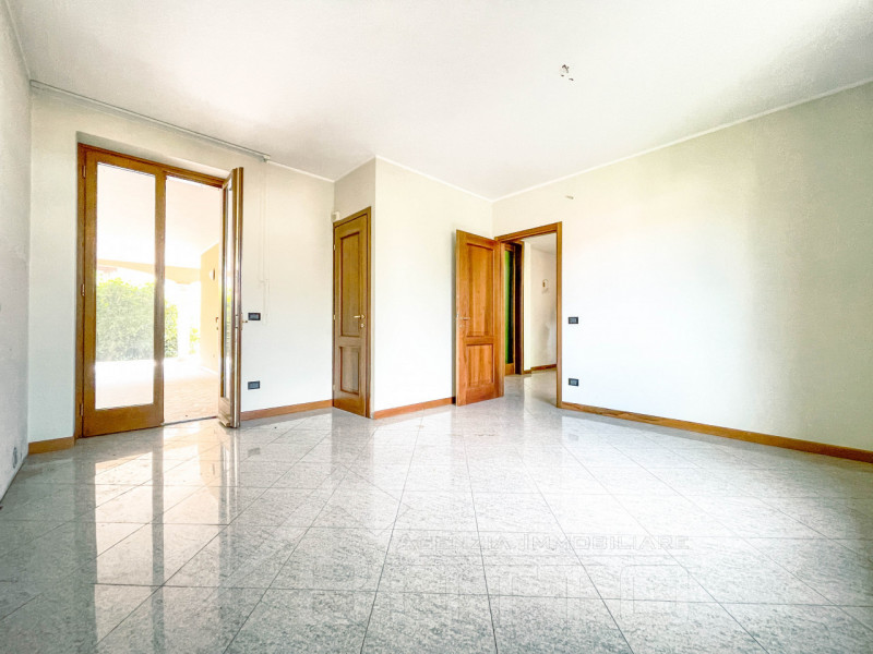 Immagine 25 di Villa in vendita  in via verdi 10 a Gozzano