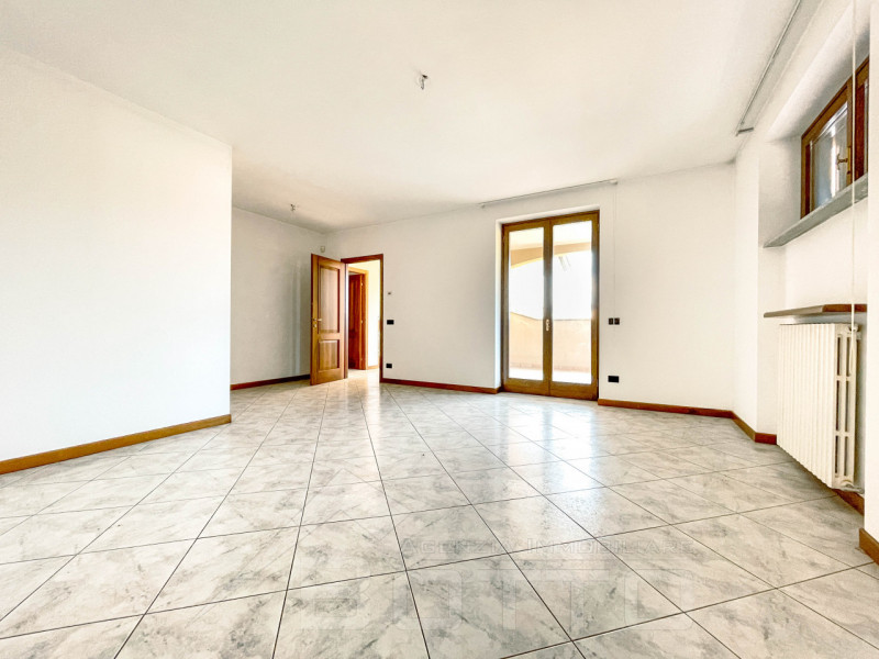 Immagine 31 di Villa in vendita  in via verdi 10 a Gozzano