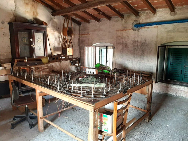 Immagine 13 di Casa indipendente in vendita  a Valeggio Sul Mincio