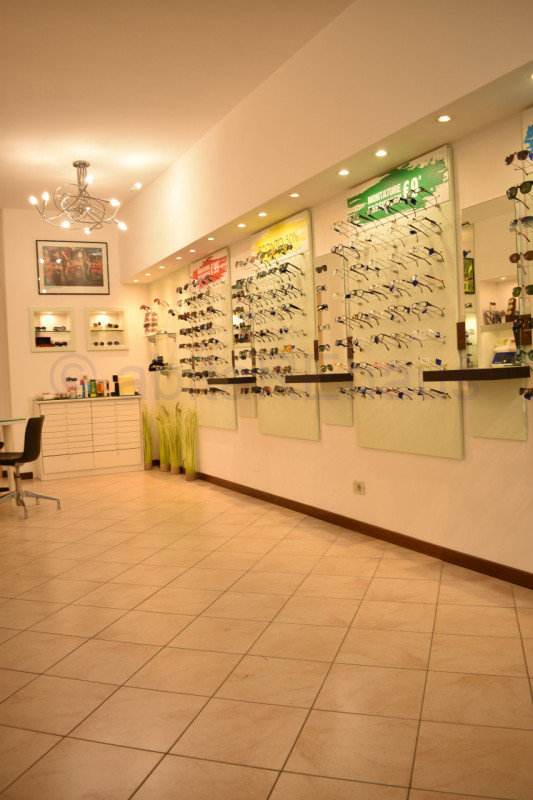 Immagine 4 di Negozio in vendita  in Via Resia a Bolzano