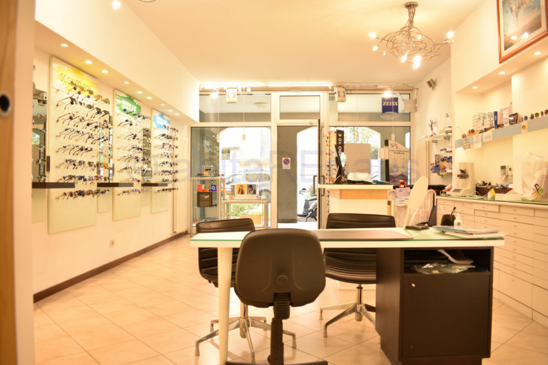 Immagine 8 di Negozio in vendita  in Via Resia a Bolzano