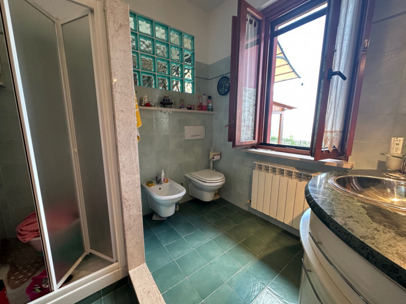 Immagine 21 di Villa in vendita  in montebagnolo a Perugia