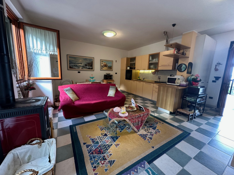 Immagine 24 di Villa in vendita  in montebagnolo a Perugia