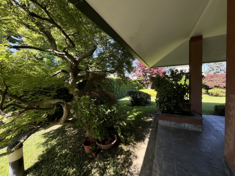 Immagine 6 di Villa in vendita  in Via Mantegna a Trezzano Sul Naviglio