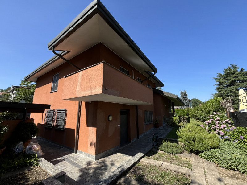 Immagine 19 di Villa in vendita  in Via Mantegna a Trezzano Sul Naviglio