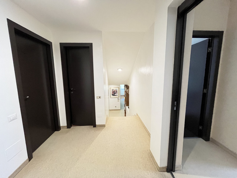 Immagine 35 di Villa in vendita  in Via Mantegna a Trezzano Sul Naviglio