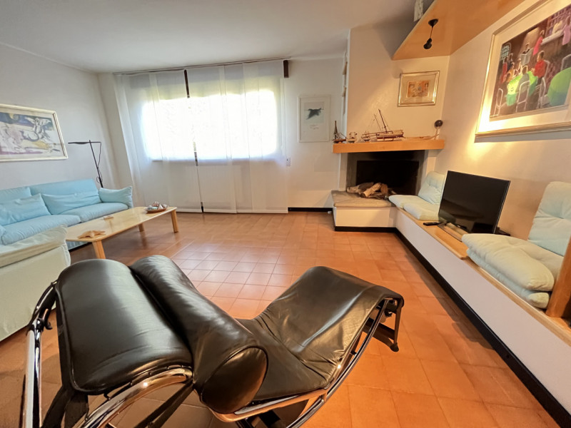 Immagine 46 di Villa in vendita  in Via Mantegna a Trezzano Sul Naviglio