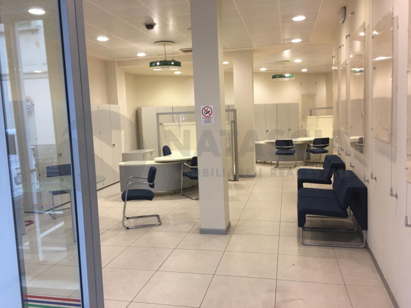 Immagine 2 di Ufficio in affitto  in PIAZZA CAIROLI a Pontassieve