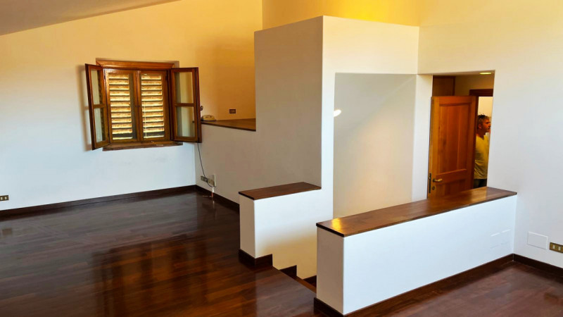 Immagine 31 di Villa in vendita  in via Montegallo a Osimo