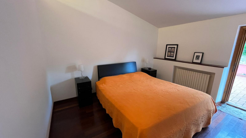 Immagine 35 di Villa in vendita  in via Montegallo a Osimo