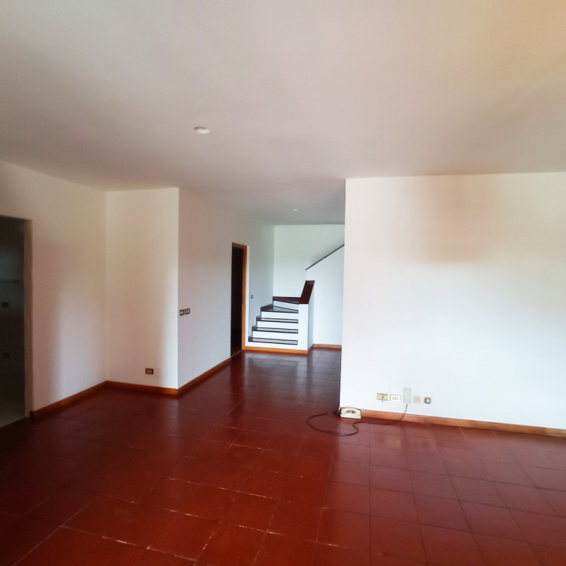 Immagine 43 di Villa in vendita  in via Montegallo a Osimo