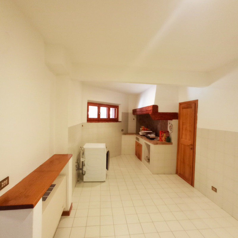 Immagine 45 di Villa in vendita  in via Montegallo a Osimo