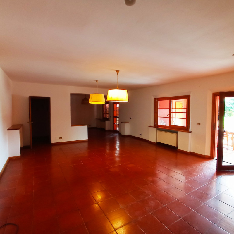 Immagine 47 di Villa in vendita  in via Montegallo a Osimo