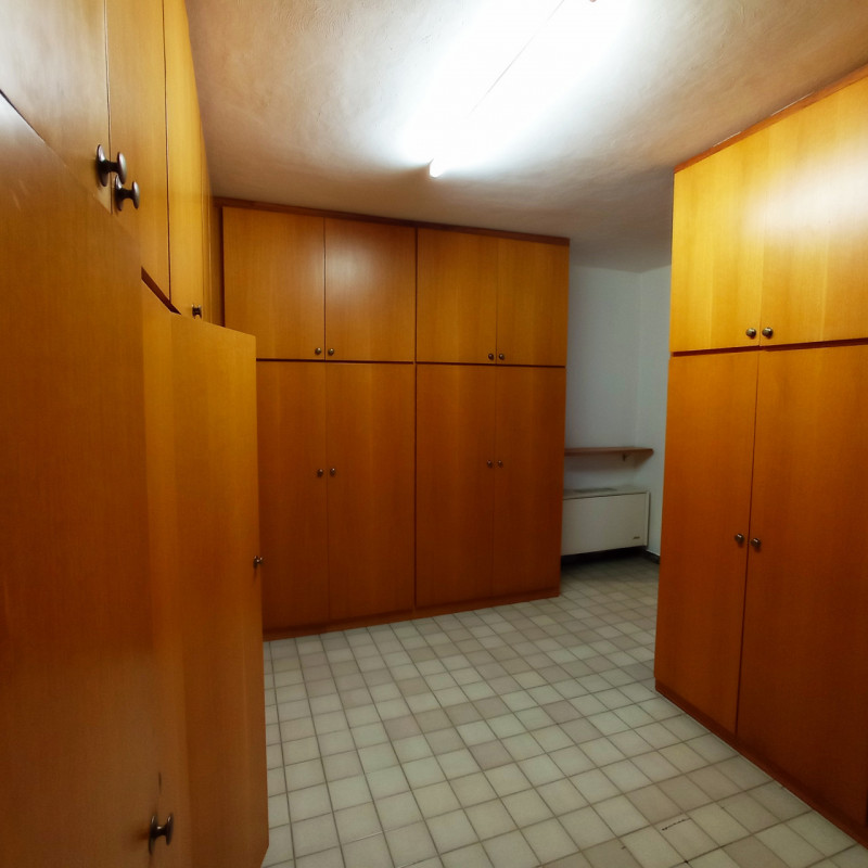 Immagine 50 di Villa in vendita  in via Montegallo a Osimo