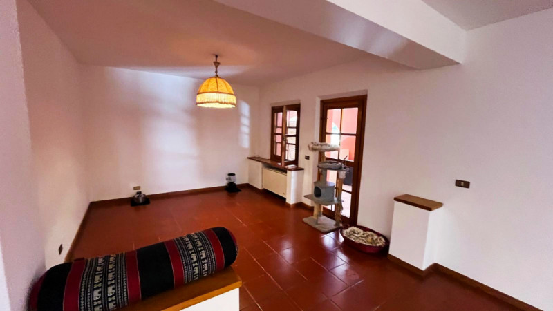 Immagine 56 di Villa in vendita  in via Montegallo a Osimo