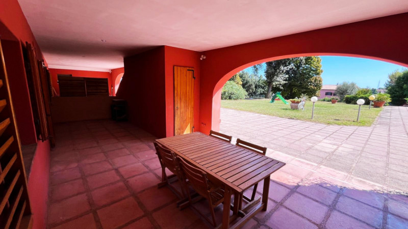 Immagine 59 di Villa in vendita  in via Montegallo a Osimo