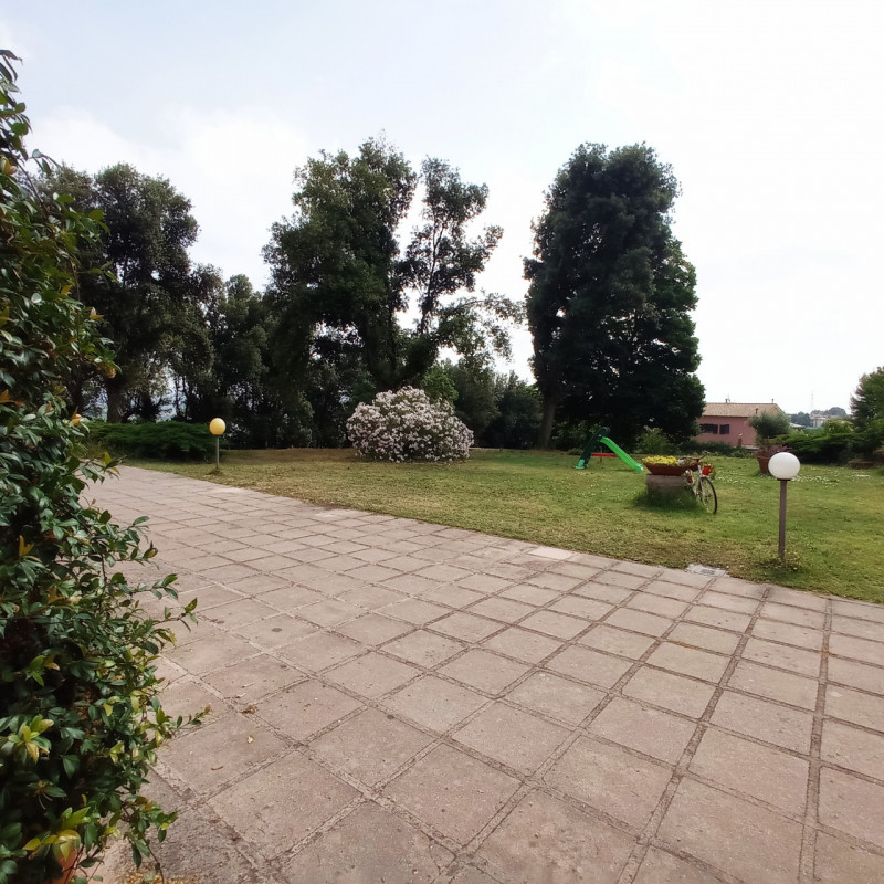 Immagine 61 di Villa in vendita  in via Montegallo a Osimo