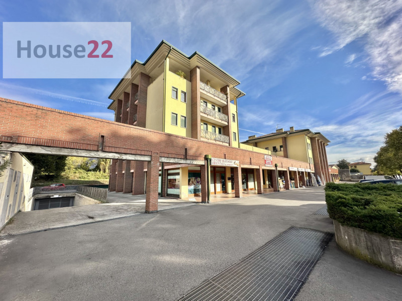 Immagine 1 di Appartamento in vendita  in Via Venezia 103 a Schio