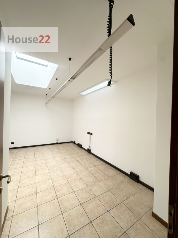 Immagine 11 di Appartamento in vendita  in Via Venezia 103 a Schio