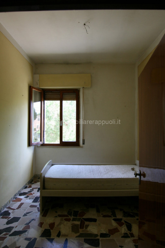Immagine 32 di Casa indipendente in vendita  a Montepulciano