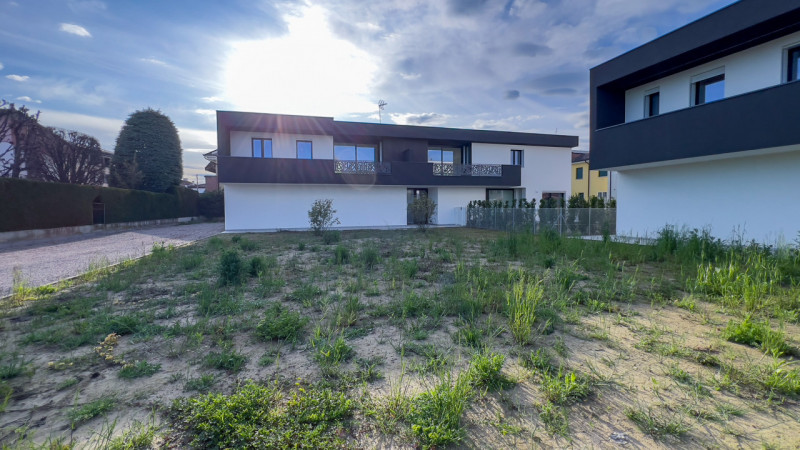 Immagine 5 di Appartamento in vendita  in Via Serenissima a Noventa Padovana