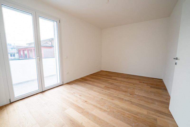 Immagine 15 di Appartamento in vendita  in Via Serenissima a Noventa Padovana