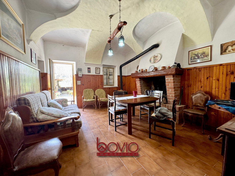 Immagine 8 di Villetta a schiera in vendita  in Via Mezzano a Villamiroglio