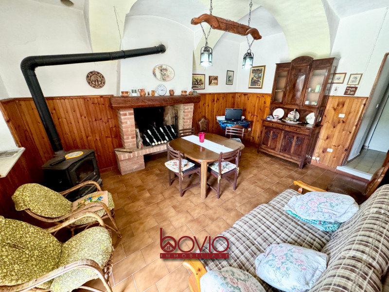 Immagine 9 di Villetta a schiera in vendita  in Via Mezzano a Villamiroglio