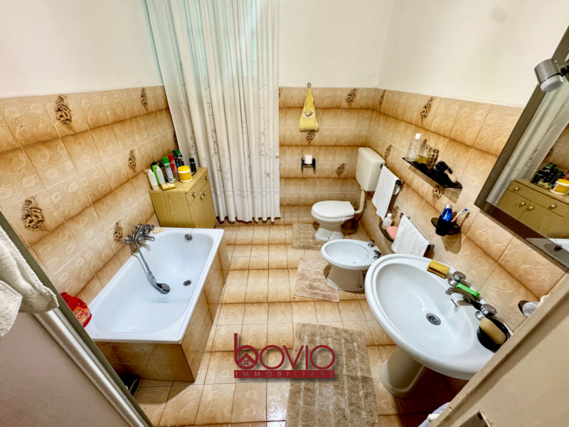 Immagine 32 di Villetta a schiera in vendita  in Via Mezzano a Villamiroglio