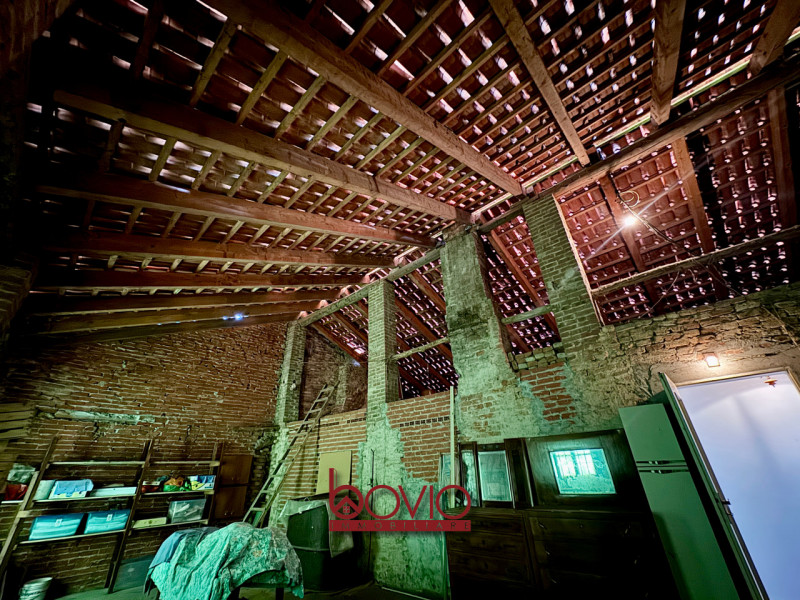 Immagine 53 di Villetta a schiera in vendita  in Via Mezzano a Villamiroglio