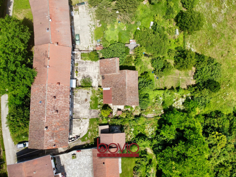 Immagine 60 di Villetta a schiera in vendita  in Via Mezzano a Villamiroglio