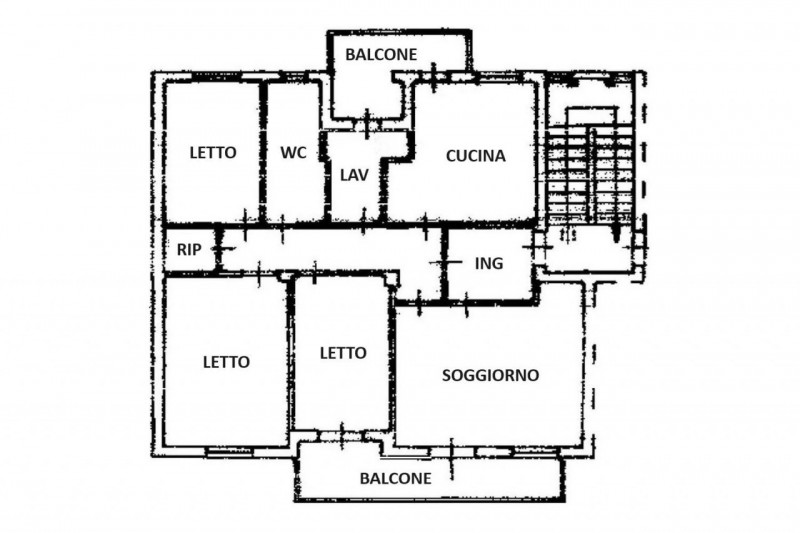 Immagine 1 di Posto auto in vendita  in Riviera Giacomo Matteotti, N. 281 a Badia Polesine