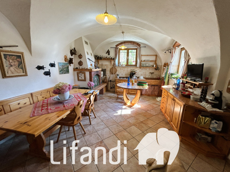 Immagine 18 di Villa in vendita  a Ala