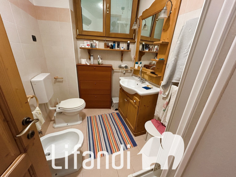 Immagine 22 di Villa in vendita  a Ala