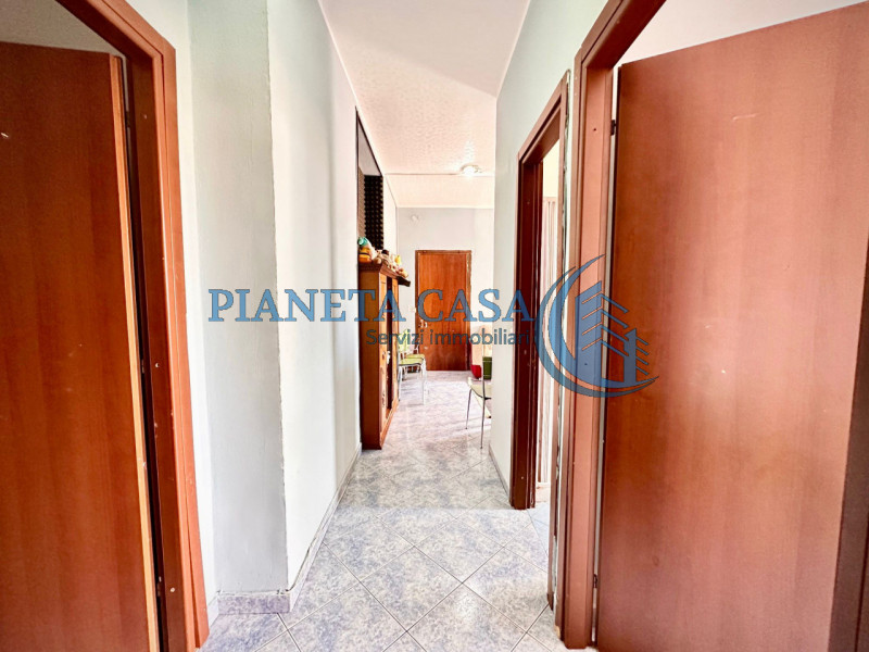 Immagine 5 di Appartamento in vendita  in PARETO 14 MILANO a Milano