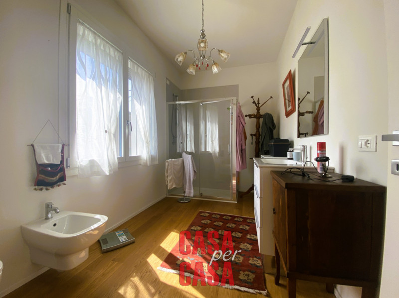 Immagine 13 di Casa indipendente in vendita  in Via principe Umberto a Este